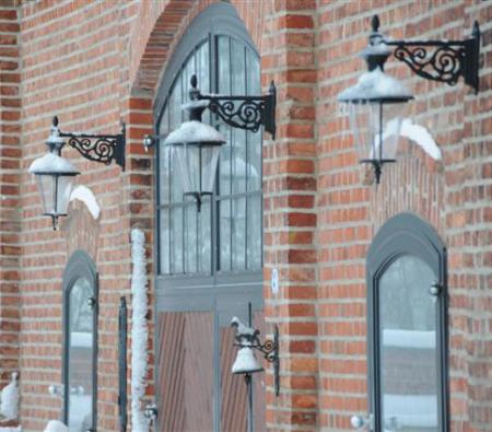 Antike/Rustikale Wandleuchten aus massivem Gussaluminium